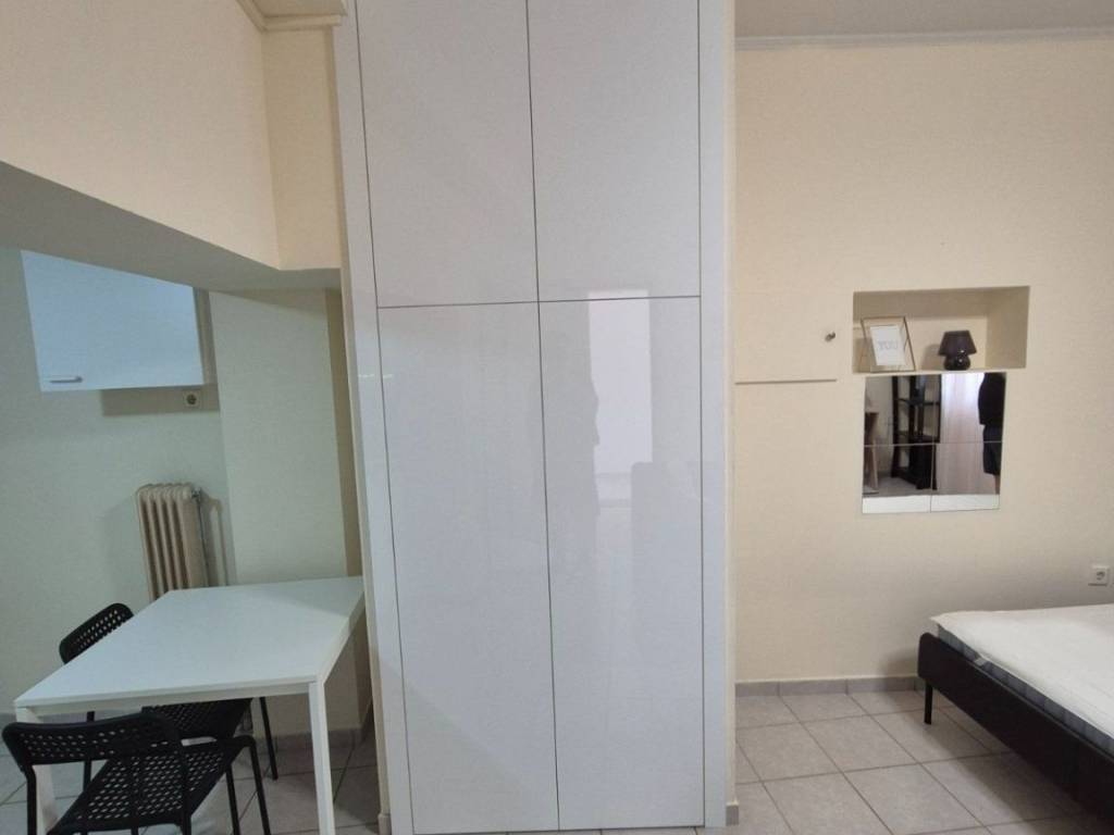 ΣΑΛΟΝΙ-ΥΠΝΟΔΩΜΑΤΙΟ