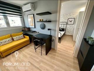 Forumland Real Estate, Καθιστικό