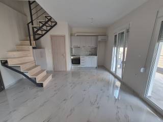 ΣΑΛΟΝΙ-ΚΟΥΖΙΝΑ