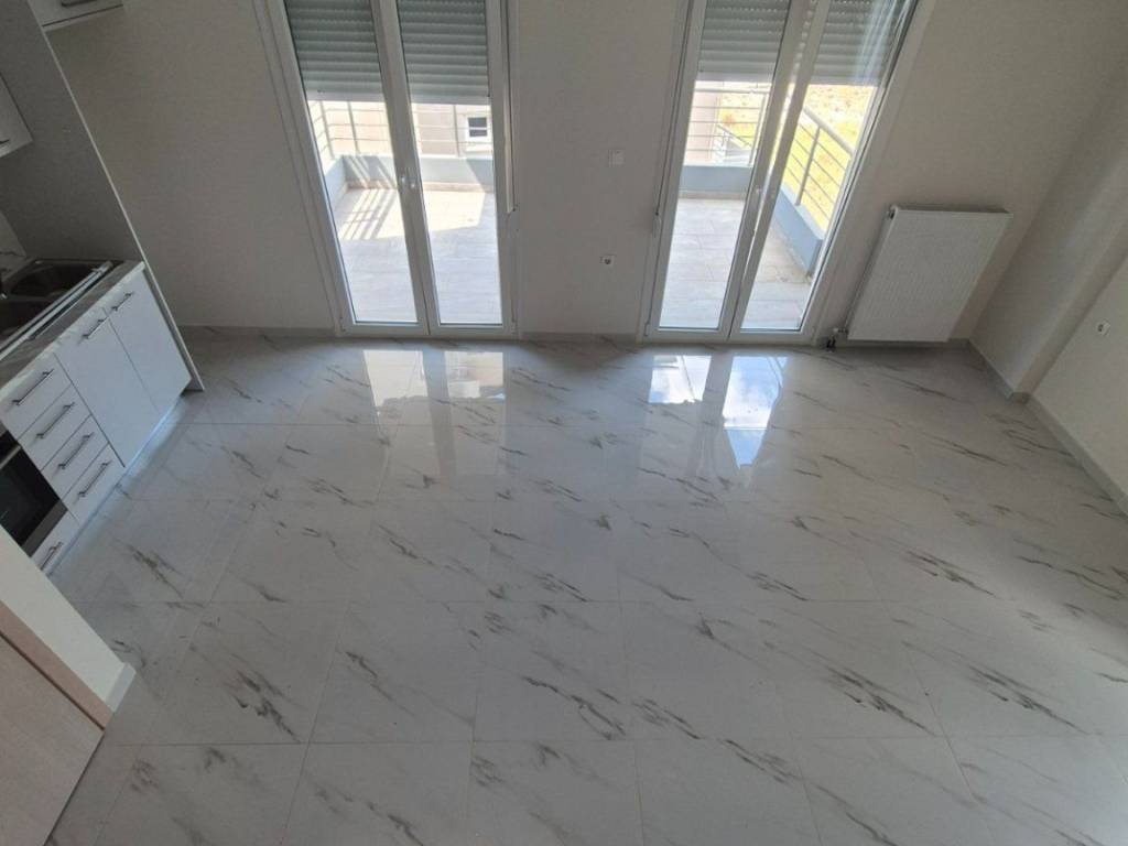 ΣΑΛΟΝΙ-ΚΟΥΖΙΝΑ