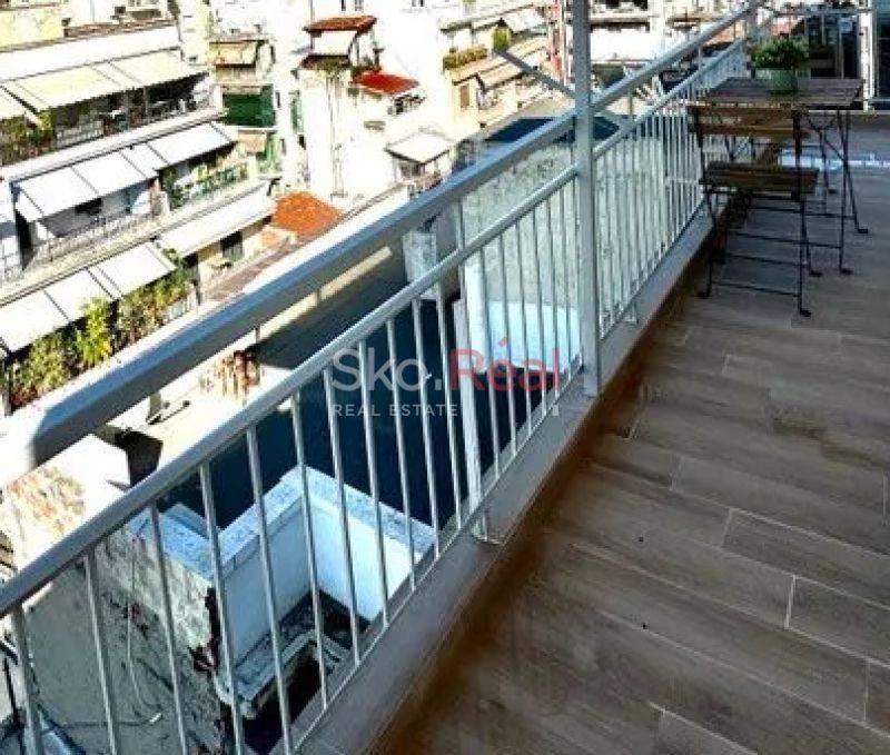 Θέα από μπαλκόνι