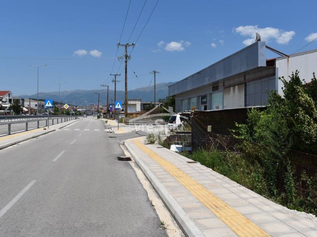 ΕΞΩΤΕΡΙΚΗ ΑΠΟΨΗ ΚΑΤΑΣΤΗΜΑΤΟΣ