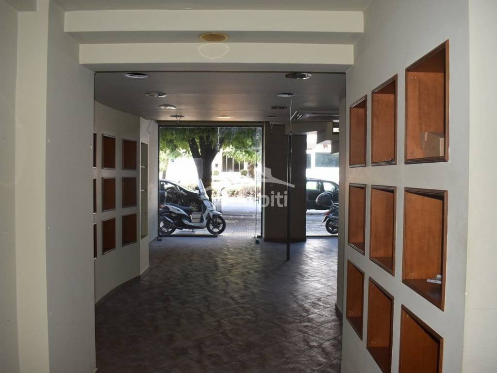 ΑΠΟΨΗ ΚΑΤΑΣΤΗΜΑΤΟΣ