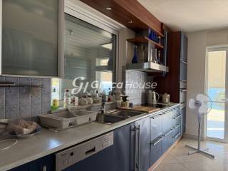 Πολυτελής βίλα με ιδιωτική παραλία προς πώληση Εύβοια