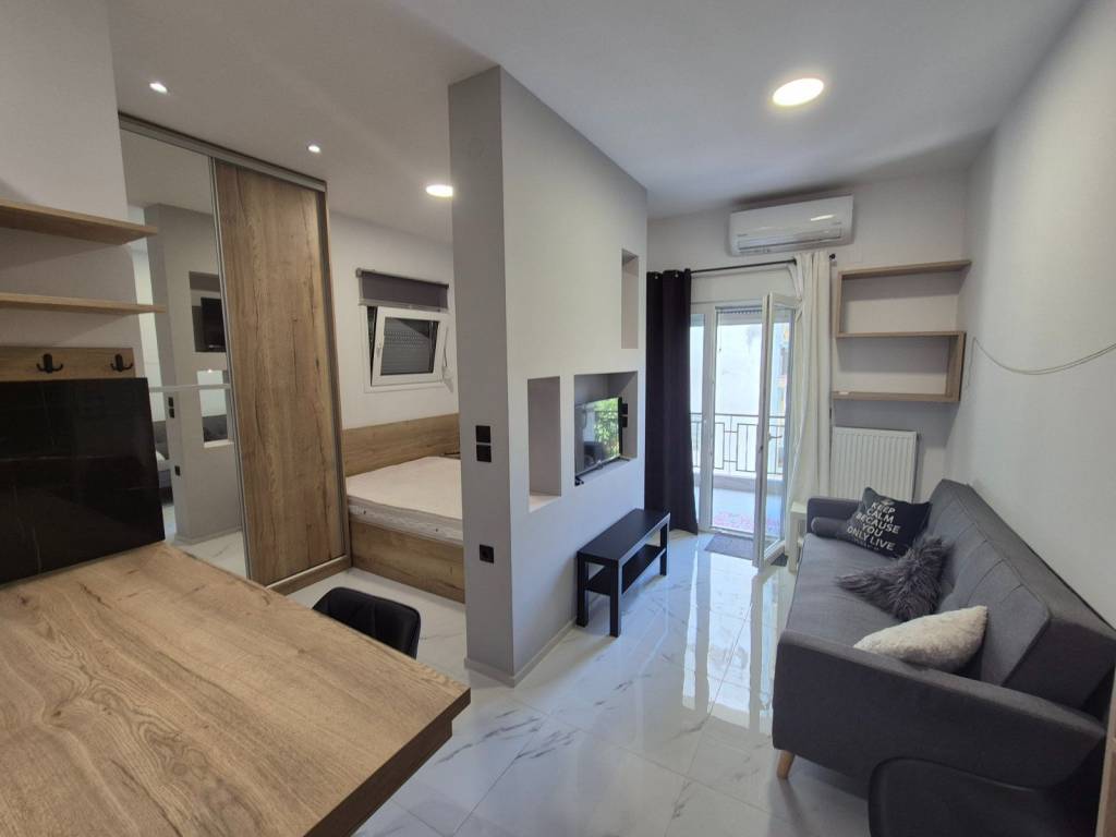 ΣΑΛΟΝΙ-ΥΠΝΟΔΩΜΑΤΙΟ