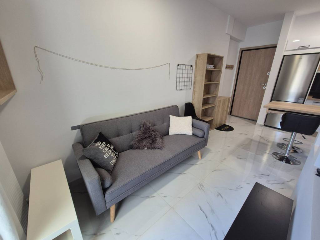 ΣΑΛΟΝΙ-ΥΠΝΟΔΩΜΑΤΙΟ