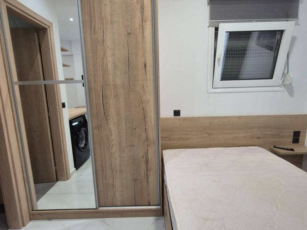 ΣΑΛΟΝΙ-ΥΠΝΟΔΩΜΑΤΙΟ