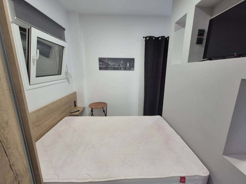 ΣΑΛΟΝΙ-ΥΠΝΟΔΩΜΑΤΙΟ