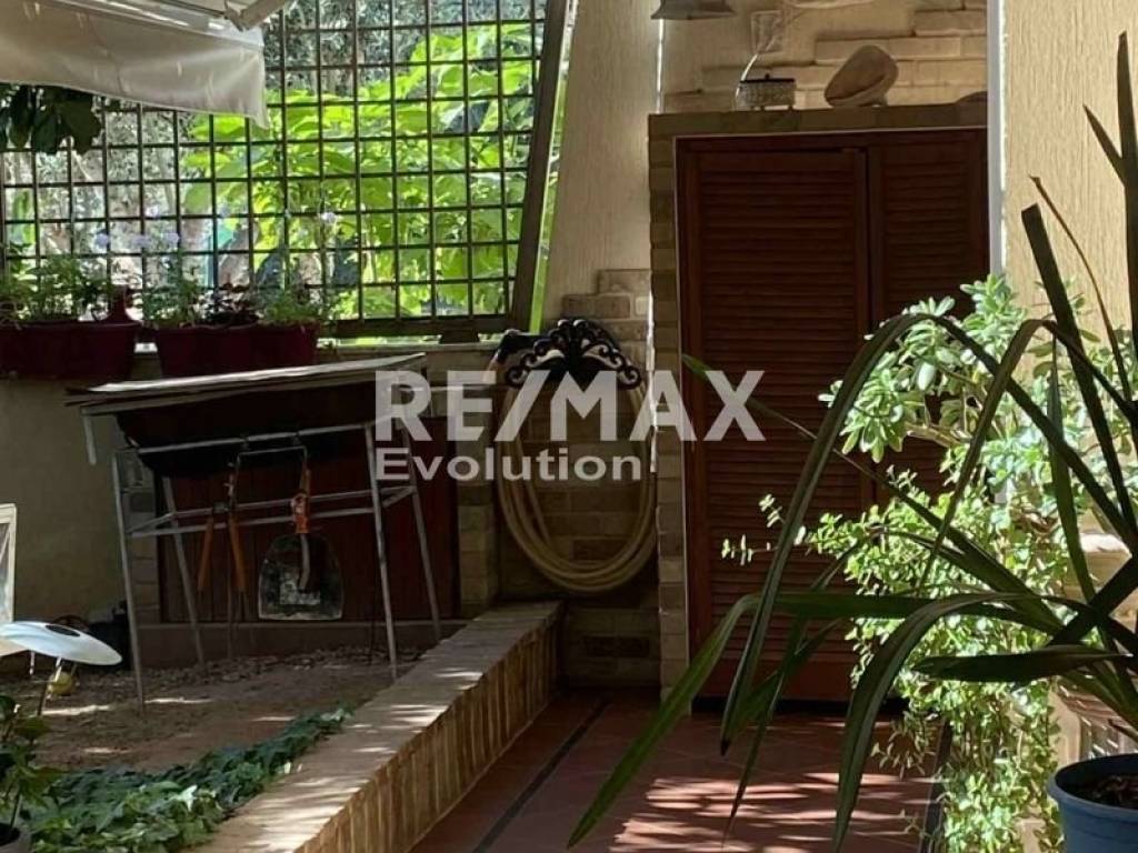 Θέα από μπαλκόνι