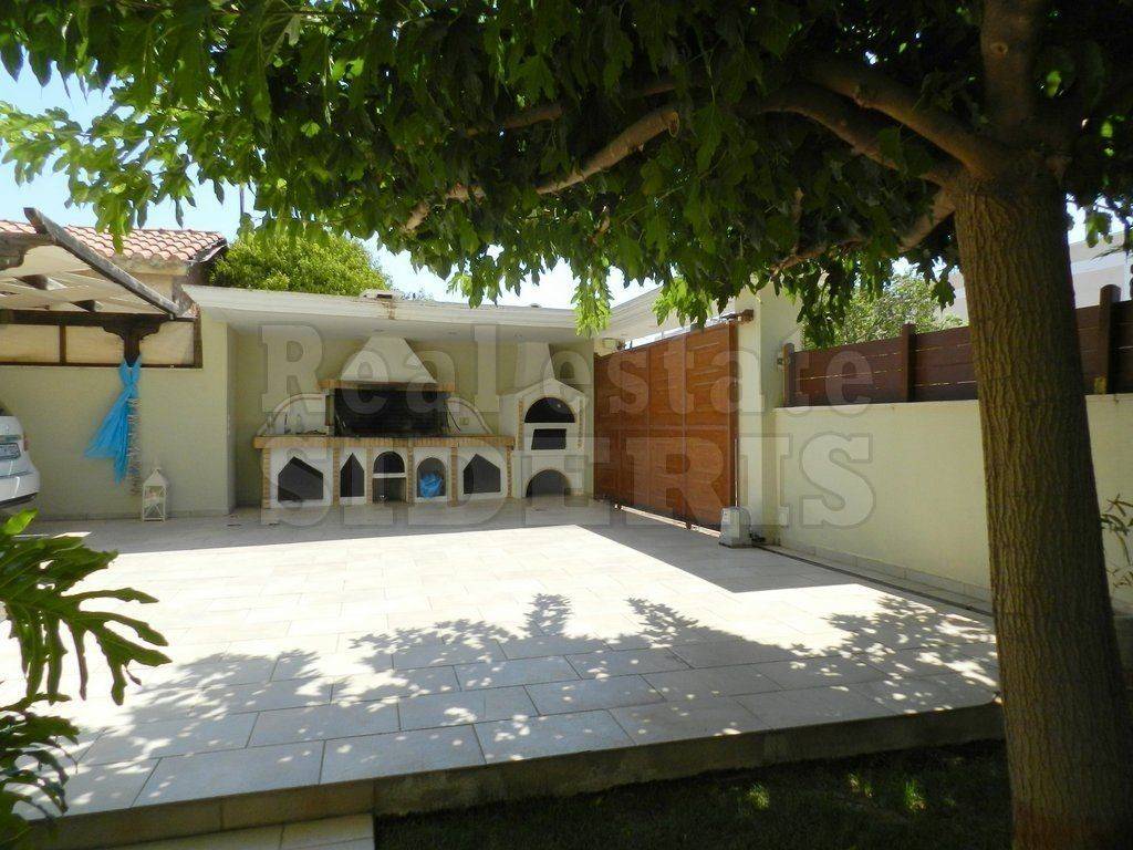 ΜΠΑΡΜΠΕΚΙΟΥ ΚΑΙ ΠΑΡΚΙΝΓΚ