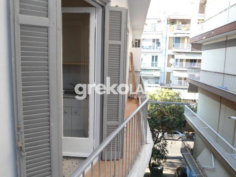 Θέα από μπαλκόνι