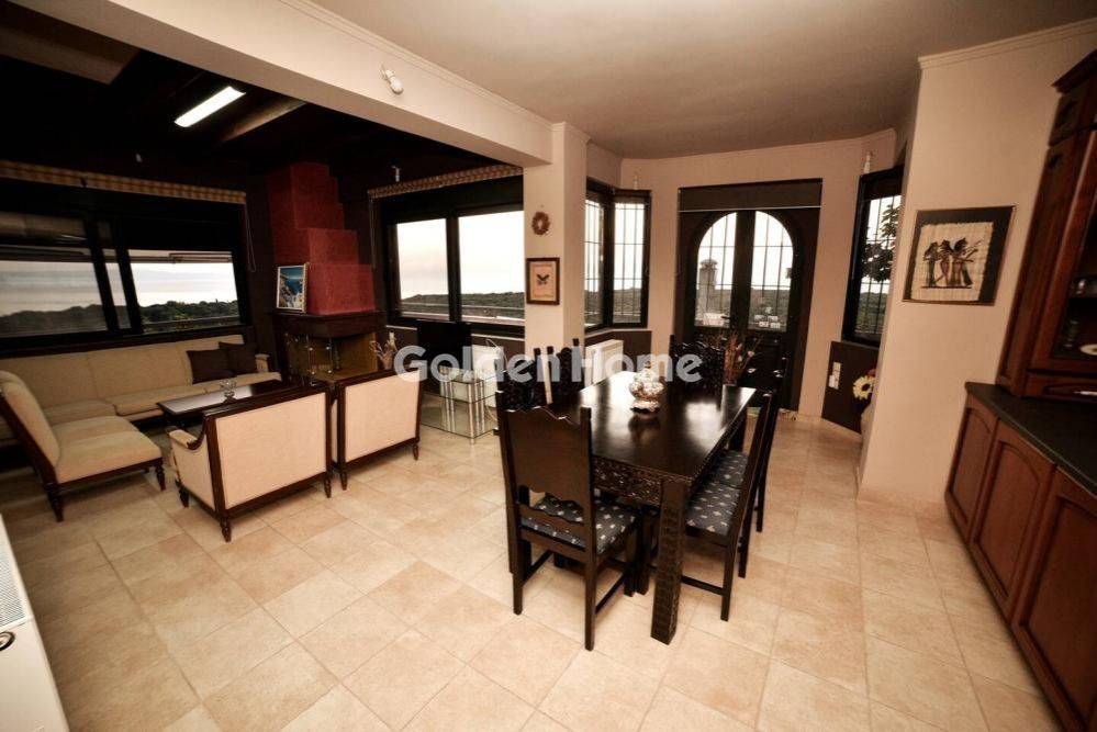 Τραπεζαρία