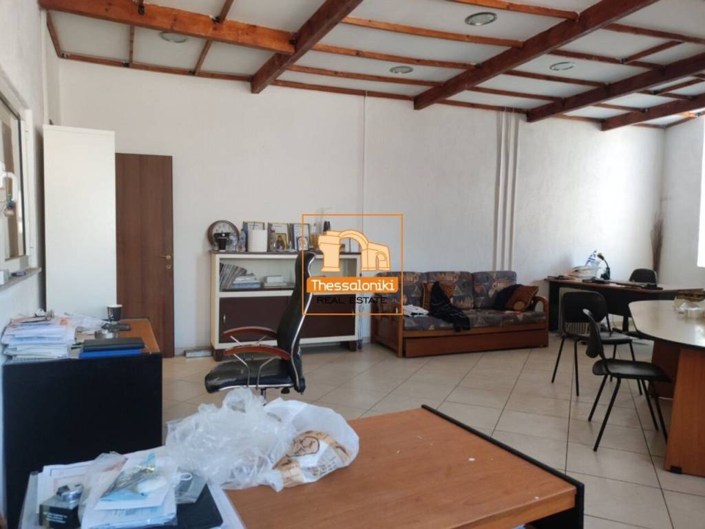 ΒΙ. ΠΑ. Ωραιοκάστρου, Βιοτεχνικός χώρος, 430 τ.μ.