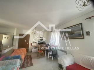 Porta eisodoy kai saloni