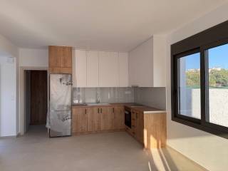 Eniaios CHoros koyzinas