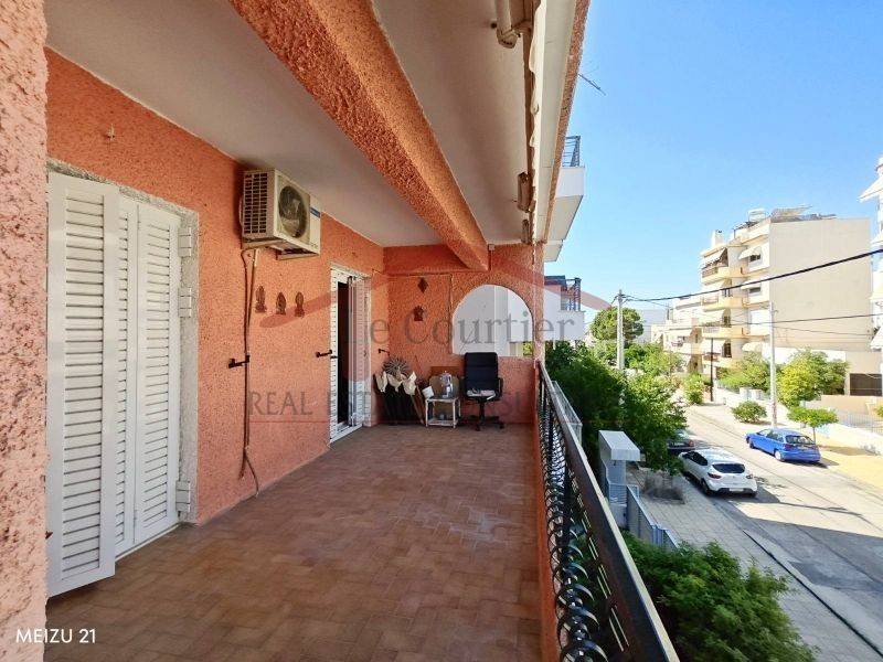 Θέα από μπαλκόνι