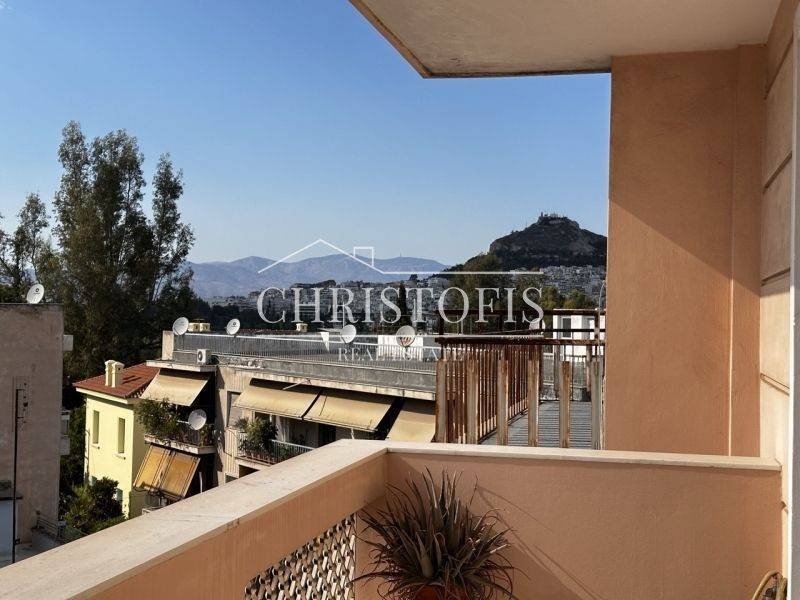 Θέα από μπαλκόνι