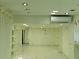 Forumland Real Estate, Ισόγειο κατάστημα