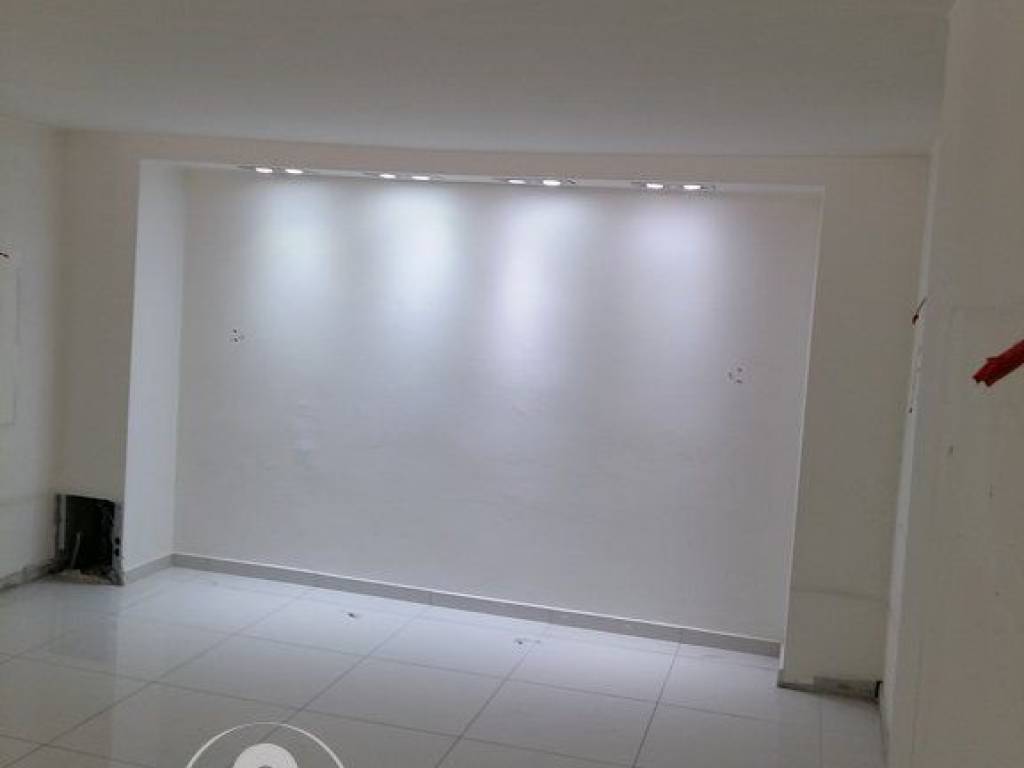 Forumland Real Estate, Ισόγειο κατάστημα