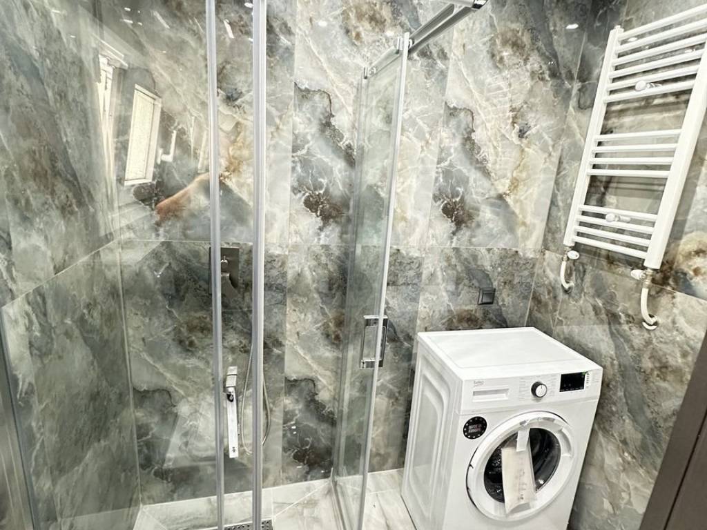 Forumland Real Estate, μπάνιο