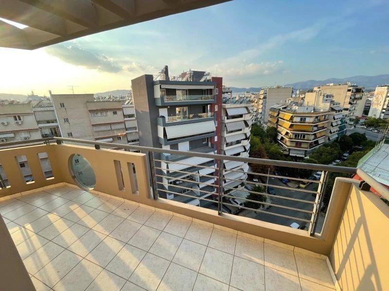 Θέα από μπαλκόνι