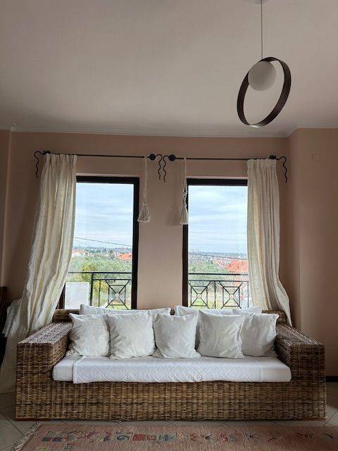 salotrapezaria deyteroy orophoy