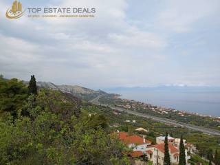 Αβίαστη θέα του Κορινθιακού από το οικόπεδο