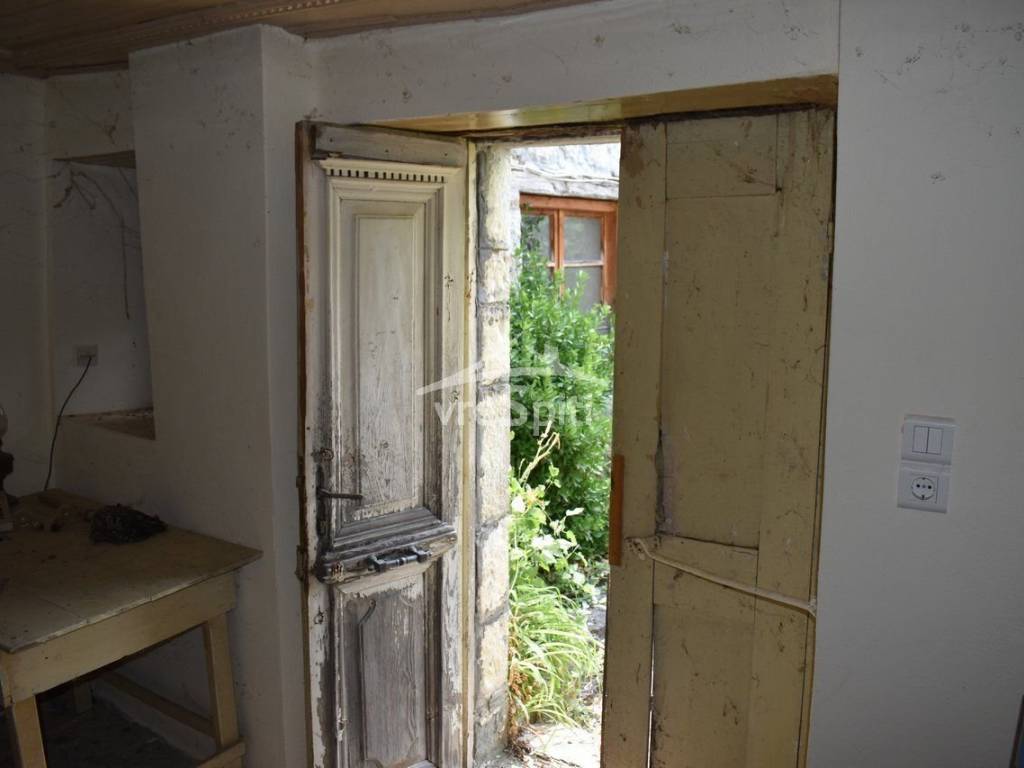 ΑΠΟΨΗ ΑΚΙΝΗΤΟΥ