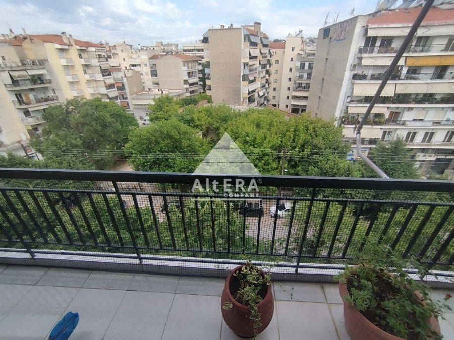 Θέα από μπαλκόνι