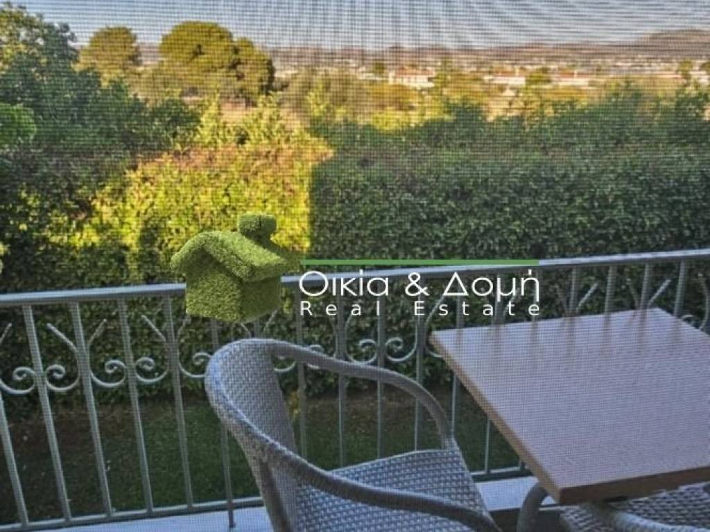 Θέα από μπαλκόνι