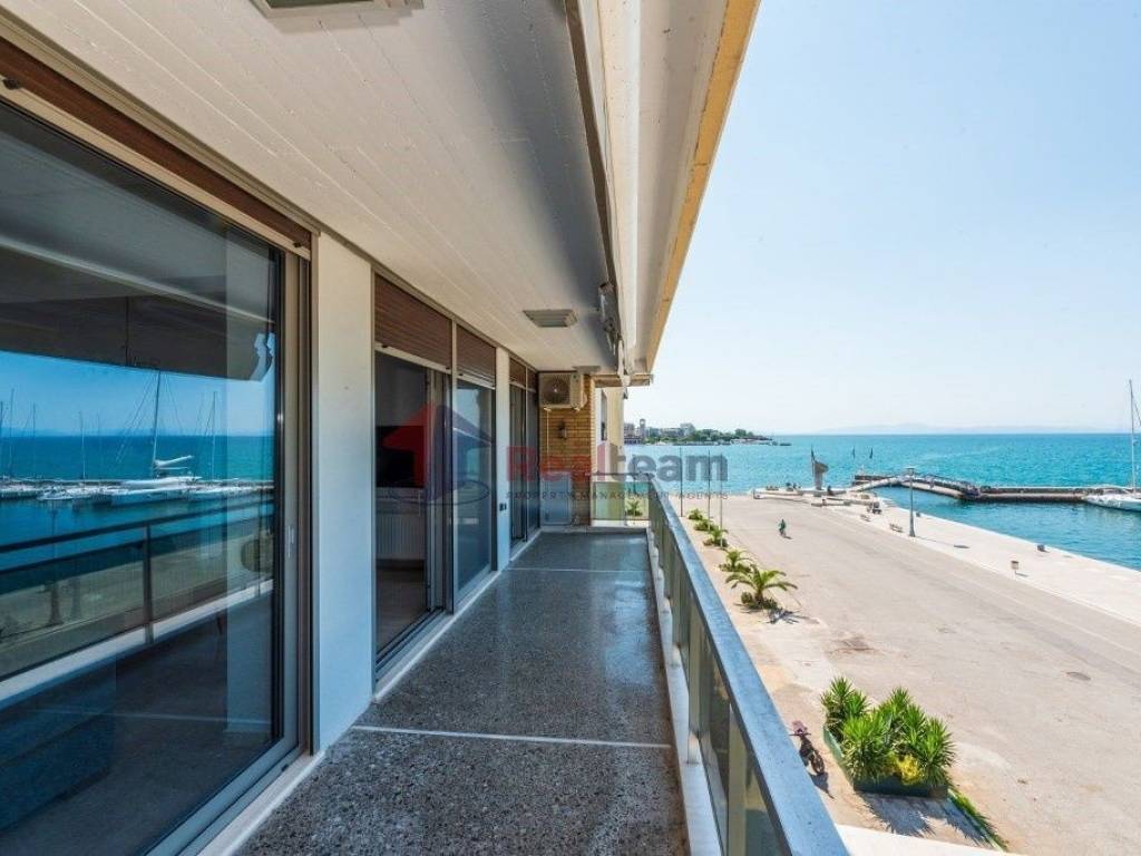 Εξωτερικοι χώροι