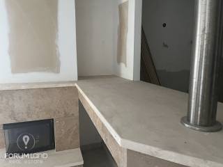 Forumland Real Estate, Σαλόνι με τζάκι