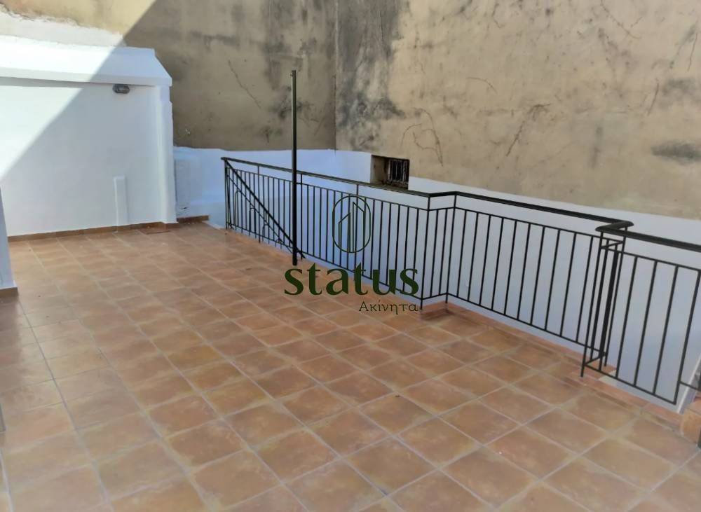 Θέα απο μπαλκόνι