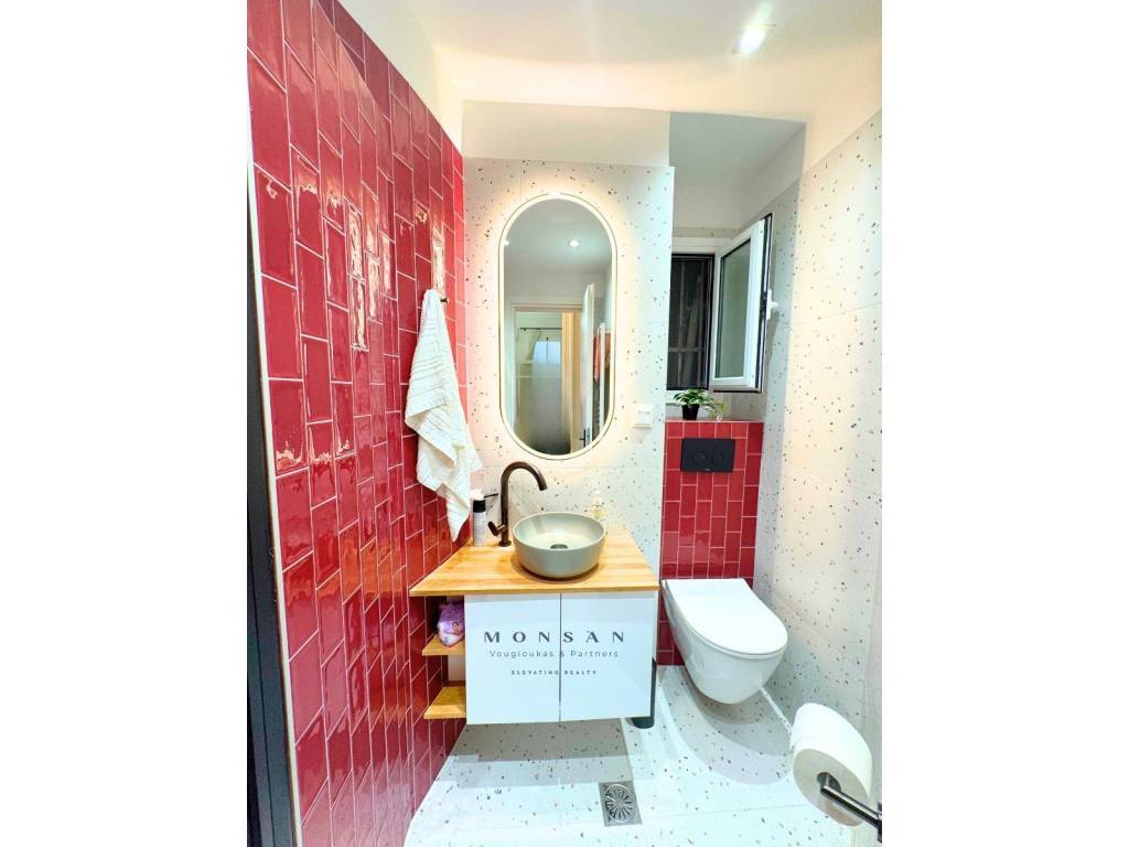 B&#039; MPANIO ME NTOYZ