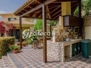 Βίλα με θέα Θάλασσα προς πώληση Εύβοια Γαλάζια Νερά 