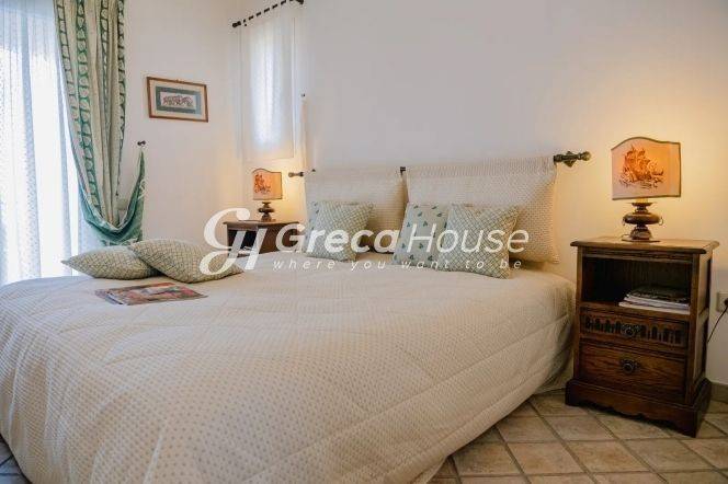 Βίλα με θέα Θάλασσα προς πώληση Εύβοια Γαλάζια Νερά 