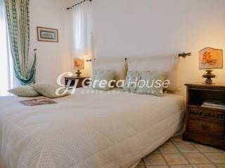 Βίλα με θέα Θάλασσα προς πώληση Εύβοια Γαλάζια Νερά 