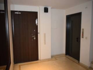 choros eisodoy polykatoikias