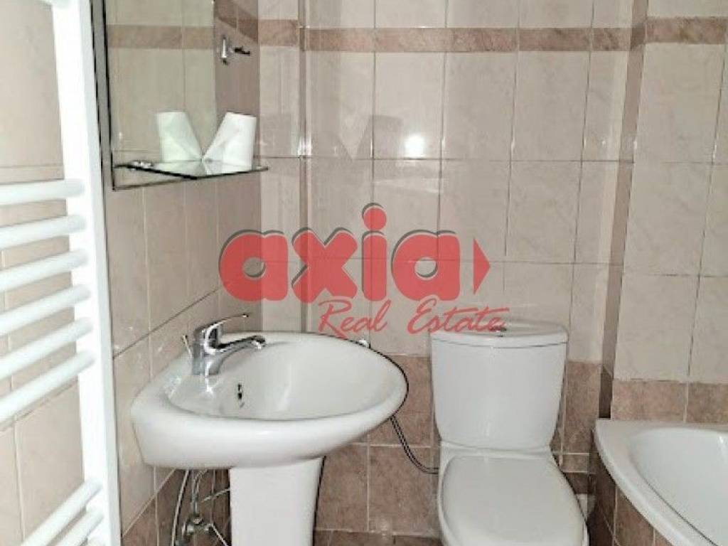 Πωλείται Διαμέρισμα 67τ.μ. προσόψεως στον 2ο όροφο με ατομική θέρμανση πετρελαίου πολύ κοντά στη θάλασσα