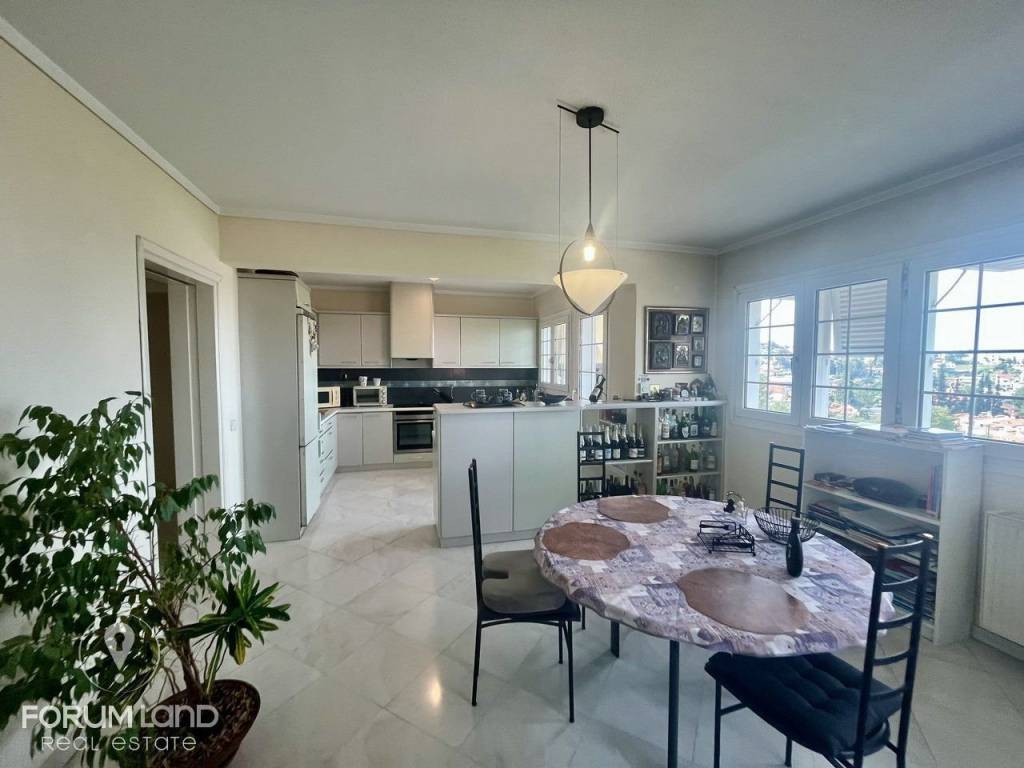 Forumland Real Estate, Κουζίνα