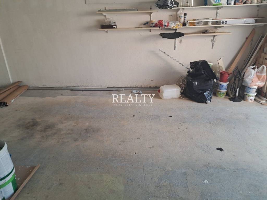 ΠΑΡΚΙΝΓΚ ΚΛΕΙΣΤΟ