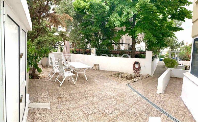 Θέα από μπαλκόνι