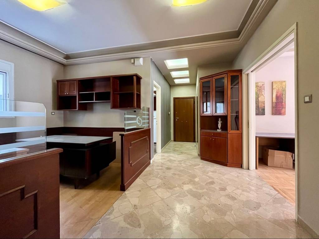 exarcheia_residential_apartment_for_sale