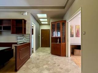 exarcheia_residential_apartment_for_sale