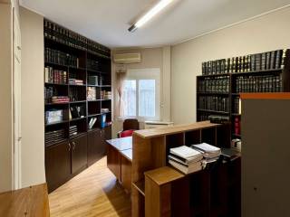 exarcheia_residential_apartment_for_sale