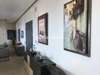 Χολ - Διάδρομος