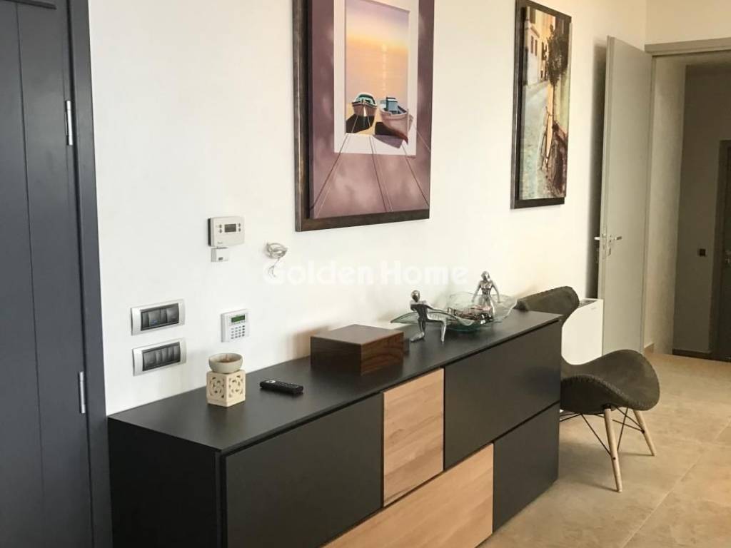 Χολ - Διάδρομος