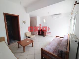 Ενοικιάζεται Studio 32τ.μ. που βρίσκεται στον  ισόγειο χώρο οικοδομής