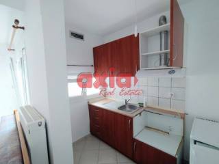 Ενοικιάζεται Studio 32τ.μ. που βρίσκεται στον  ισόγειο χώρο οικοδομής