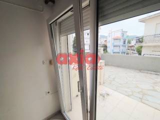 Ενοικιάζεται Studio 32τ.μ. που βρίσκεται στον  ισόγειο χώρο οικοδομής